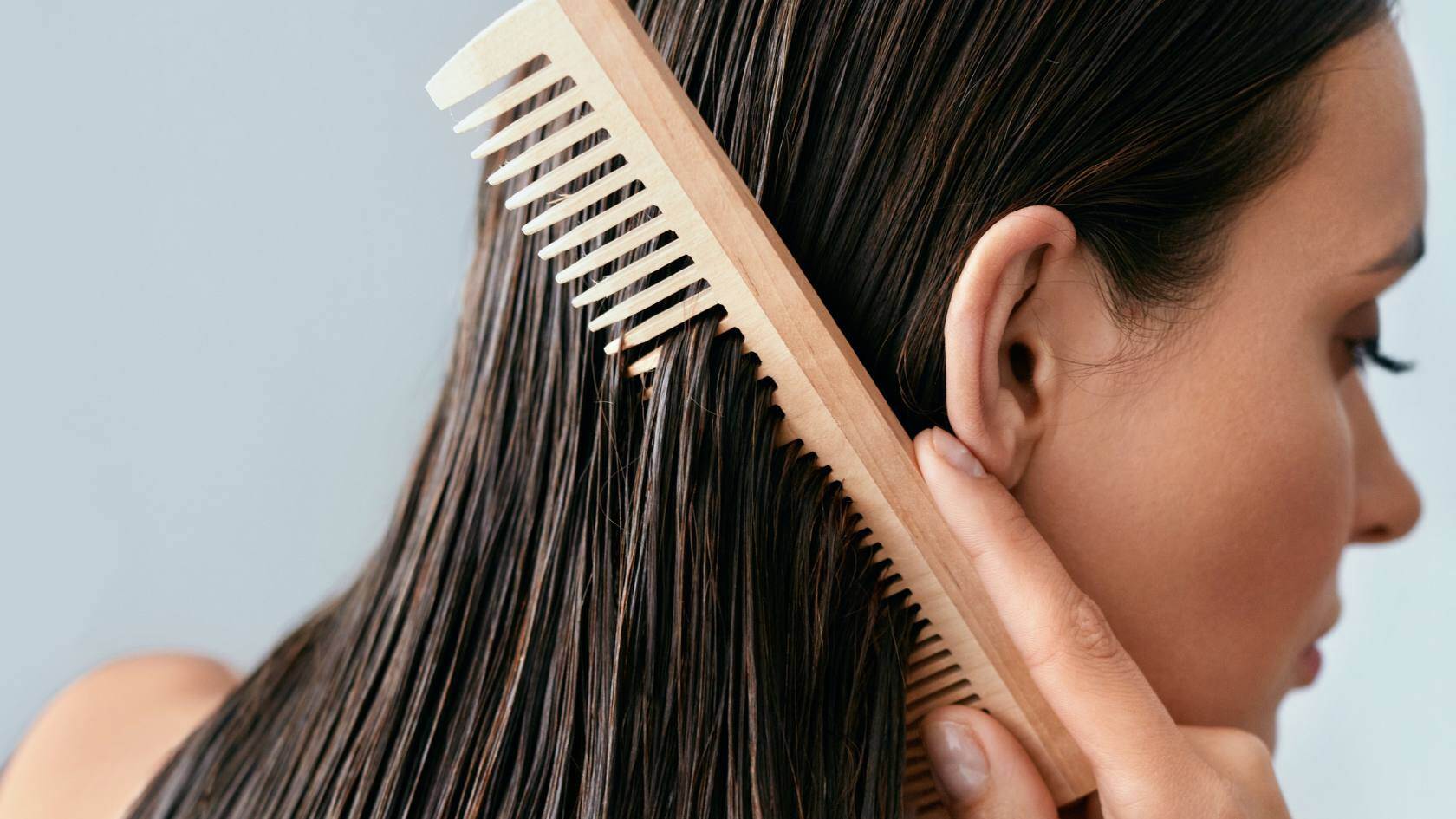 Revitaliza tu cabello tras el verano con tratamientos reparadores